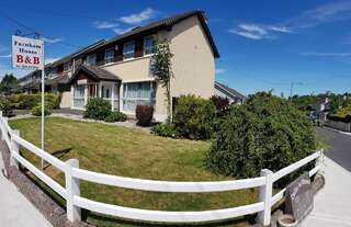 Отели типа «постель и завтрак» Farnham House Каван-0